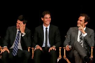 Sonrisas del Big Three que serán cada vez más difíciles de ver: Djokovic pelea contra Nadal y Federer por todo.