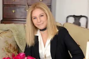 Barbra Streisand le respondió a quienes la critican por vestir “muy sexy” a sus 81 años