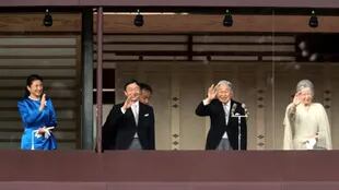 Los problemas de salud por los que atraviesa Akihito lo obligaron a delegar su cargo en su hijo mayor, el príncipe Naruhito