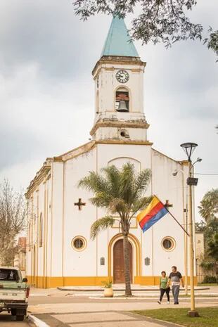 La Iglesia del Pilar tiene una campana histórica con sello de los jesuitas.