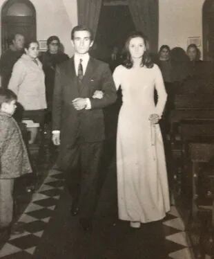 Norberto Roglich se casó con Lucía Mabel Mastropierro. "Mi mamá fue la que más sufrió todo lo que pasó", asegura su hija