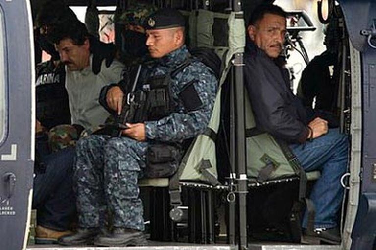 Luego de la rueda de prensa, "El Chapo" Guzmán fue llevado en helicóptero al penal de máxima seguridad Altiplano