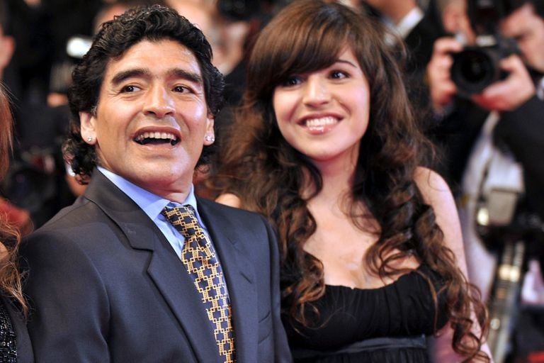 Diego Maradona, junto a su hija Gianinna