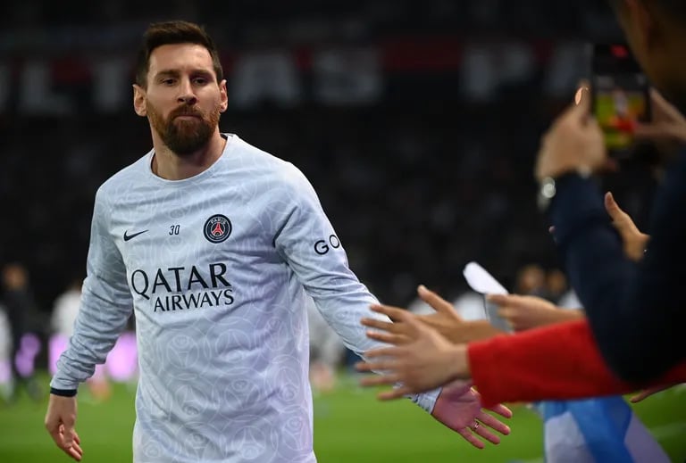 Messi vuelve a jugar: por qué la prensa francesa apuesta por el «no homenaje» del PSG y sus aficionados
