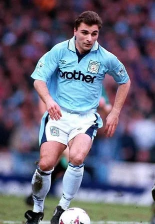 Kinkladze jugó en Manchester City entre 1995 y 1998