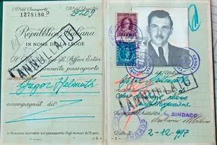 El pasaporte italiano con el que llegó Josef Mengele a Buenos Aires