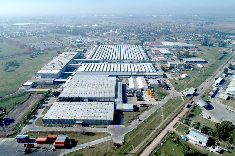 Vista aérea actual del Centro Industrial Juan Manuel Fangio de Mercedes-Benz.