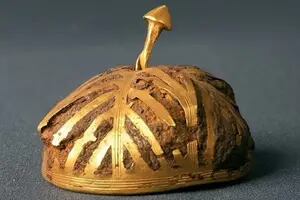 Revuelo por la corona de oro de 3000 años hallada en España: estaba hecha con “metales alienígenas”