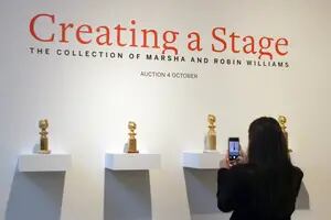Premios y acuarelas de Banksy: remataron la colección de arte de Robin Williams