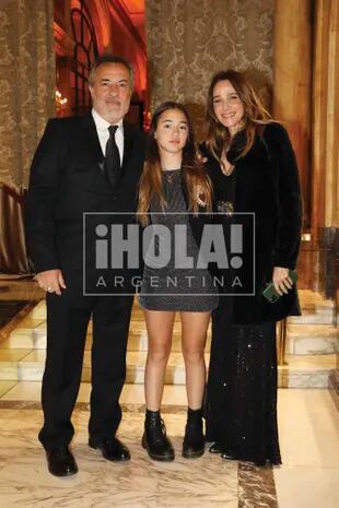 Jorge Corcho Rodríguez y Verónica Lozano con su hija, Antonia, fueron algunos de los invitados a la fiesta. 