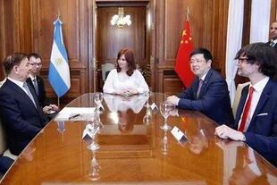 Sabino Vaca Narvaja junto a la actual vicepresidenta Cristina Fernández de Kirchner