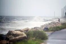 La tormenta tropical Grace amenaza con convertirse en huracán en su camino a México