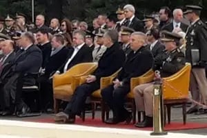 Invitado: con Stornelli, Macri encabezó el acto por el Día del Ejército