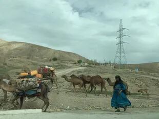 Imagen tomada por Bilal Sarwary en la carretera de Paktia-Gardia