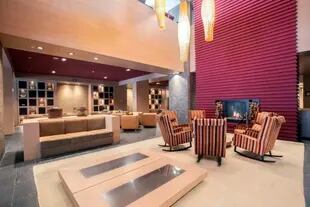 El lobby del hotel que compró Messi en el exclusivo centro de ski de Val de Ruda