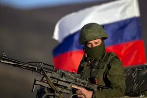 Con un audio entre un soldado y su esposa, denuncian que las tropas rusas tienen hambre y ya no confían en Putin