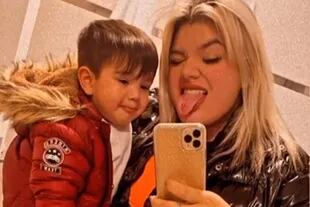 Morena Rial junto a su hijo, Francesco Benicio , fruto de su relación con el jugador de fútbol Facundo Ambrosioni