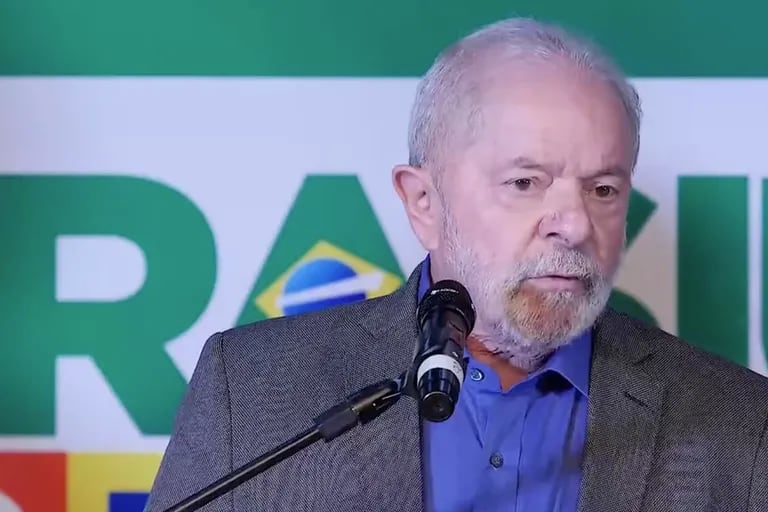 Lula’s black day, from major government announcements to tweets after World Cup defeat
