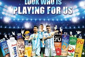 El nuevo rol de chinos e indios en el fútbol argentino