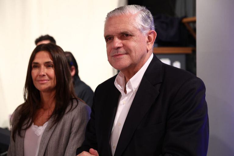 Ricardo López Murphy y María Eugenia Talerico, dos de los firmantes del pedido de juicio político