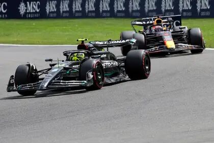 El Mercedes de Lewis Hamilton deberá también pasar por la revisión de la FIA