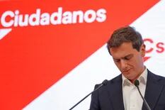 España: Rivera renunció a la vida política tras la debacle electoral