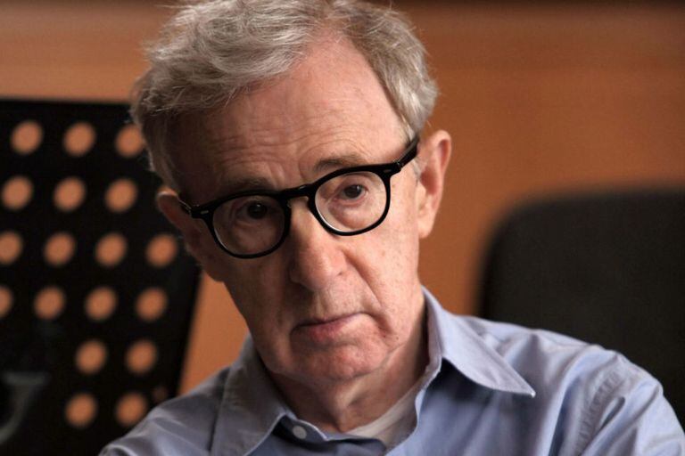 Woody Allen respondió a las denuncias de su hija adoptiva
