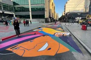 En qué barrio porteño se pintó el mural de piso más grande de la ciudad