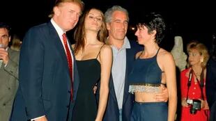 Epstein y Donald Trump en una fiesta, cuando el presidente de Estados Unidos era un conocido empresario de Nueva York.