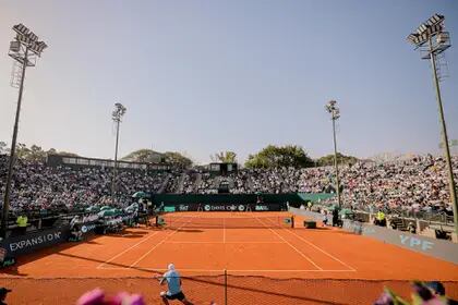 Grieta, omisiones y torpezas en el tenis argentino: la otra cara del festejo por los 100 años en la Copa Davis