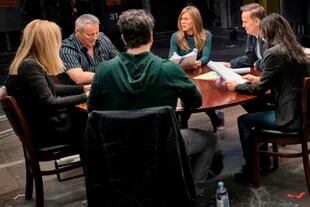 Friends: los protagonistas en un momento del adelanto del especial que se verá en el especial de HBO Max