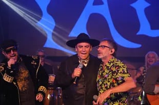 El chaqueño Palavecino con Jorge Serrano cantan "Cómo 