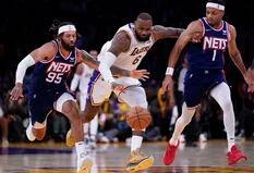 LeBron le arrebató un récord a Kobe, pero no puede evitar el naufragio del proyecto de los Lakers