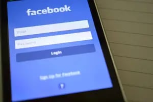 Cómo descargar toda la información que Facebook tiene de tu perfil