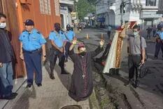 Nicaragua: secuestran al obispo más crítico del régimen, en medio del cuestionado silencio del Papa