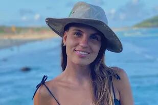 Quién es María Emilia Ferrero, la novia de Julián Álvarez que el futbolista presentó en su Instagram