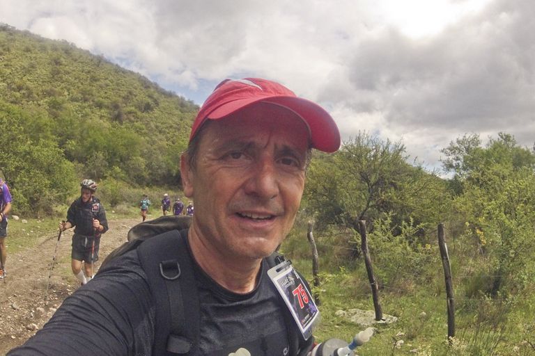 El maratonista amateur que estuvo 42 horas perdido la montaña y cambió su vida para siempre