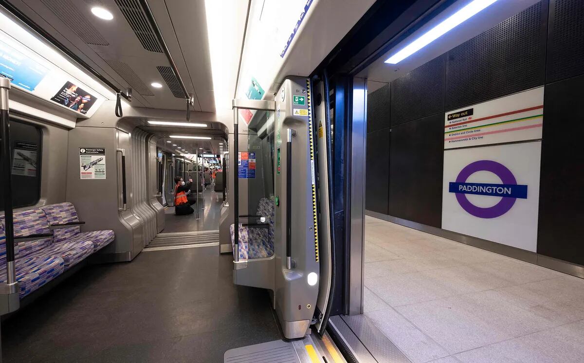 Londres se prepara para estrenar su nueva línea de metro Elizabeth, súper rápida y silenciosa