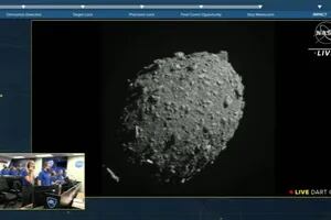 Por qué el impacto de una sonda espacial contra un asteroide podría salvar la Tierra