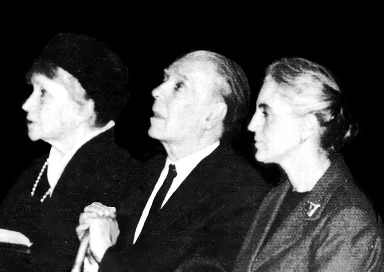 Leonor Acevedo, Borges y Alicia Jurado en la Misa por los 90 años de la primera en la Iglesia del Socorro, el 22 de mayo de 1966