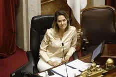 Carolina Losada nombró a su hermana Georgina en el Senado