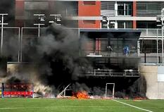 Un incendio destruyó el VAR y parte del césped antes de Andorra vs. Inglaterra