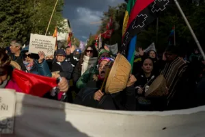 La Corte rechazó un pedido para entregar tierras a mapuches y dejó firmes los derechos del propietario