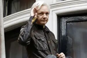 Revelan un plan frustrado de Rusia para ayudar a Assange a huir de Gran Bretaña