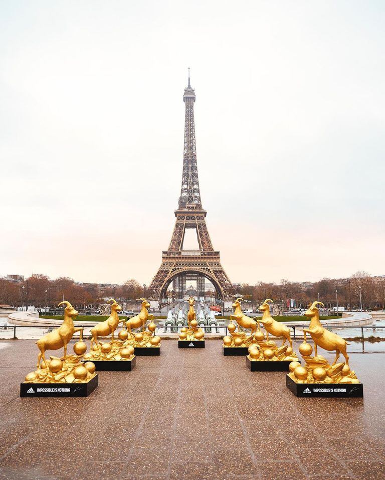 El impactante homenaje a Leo Messi a la vera de la Torre Eiffel