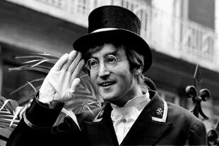 John Lennon en un programa de TV, en 1966