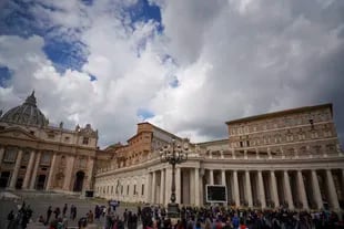 Vista de la Plaza de San Pedro en Roma, el 18 de abril de 2021