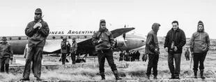 El comando argentino se negó a entregarse; fueron acogidos por un cura y regresaron al día siguiente, detenidos