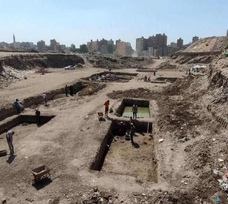 La misión arqueológica egipcio-alemana trabaja en el área de Al-Matareya, Egipto