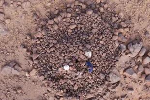 Imagen aérea de una de las miles de tumbas halladas en las llamadas "avenidas funerarias"